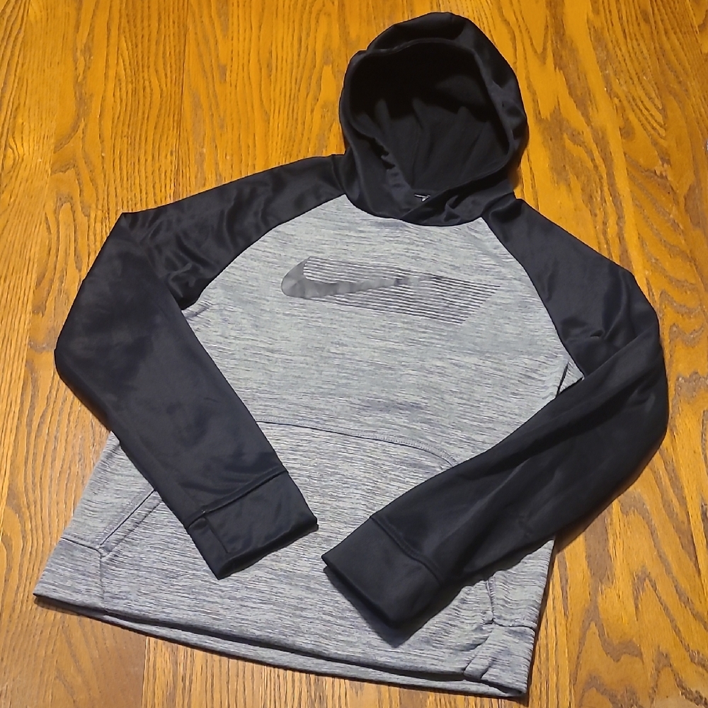 Nike Grey/Black Hooded Pullover Sweatshirt - Boy's Large